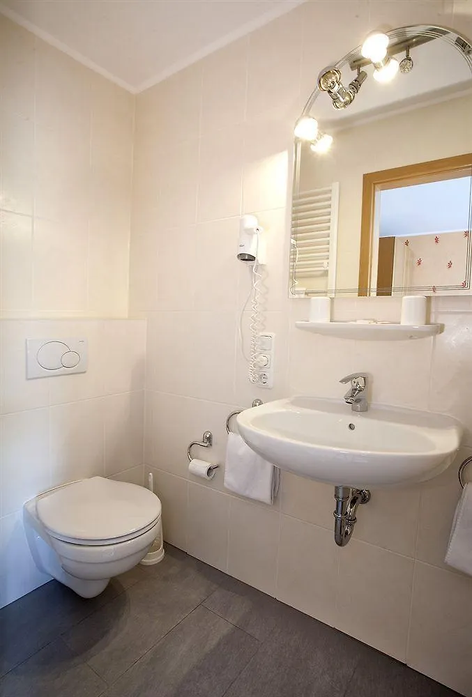 Hotel St Hubert Reuler