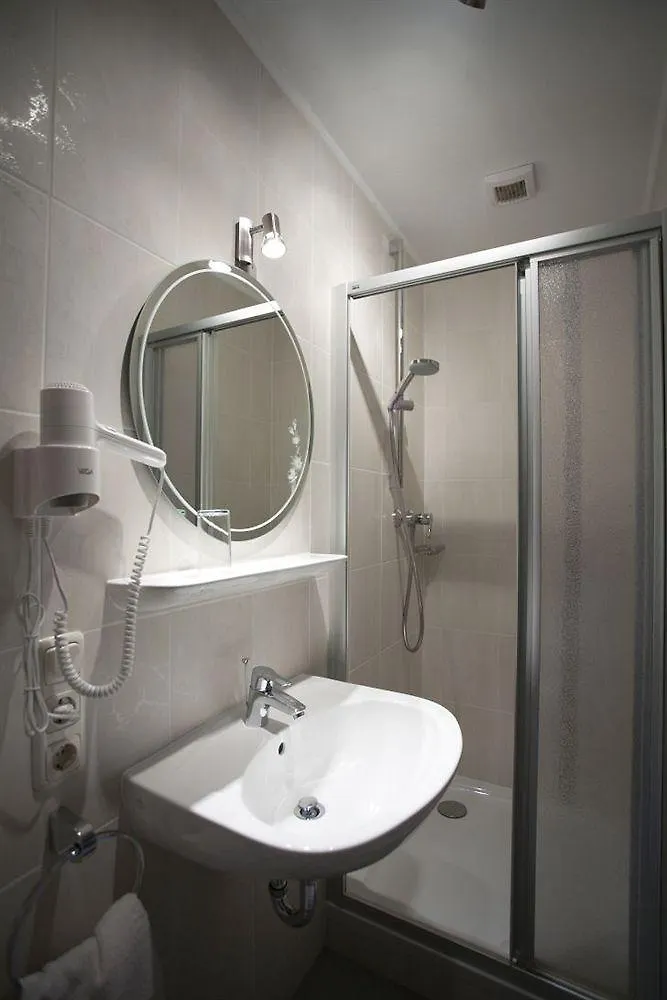 Hotel St Hubert Reuler
